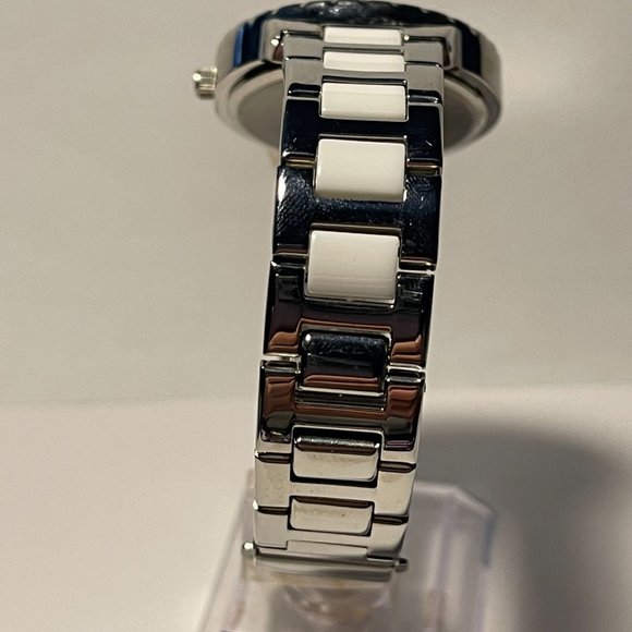 Indianapolis Colts NFL Stainless Steel PEARL Women's Watch !!!NEW!!! - Picture 5 of 8